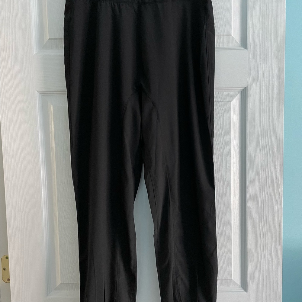 Halara Black Joggers
